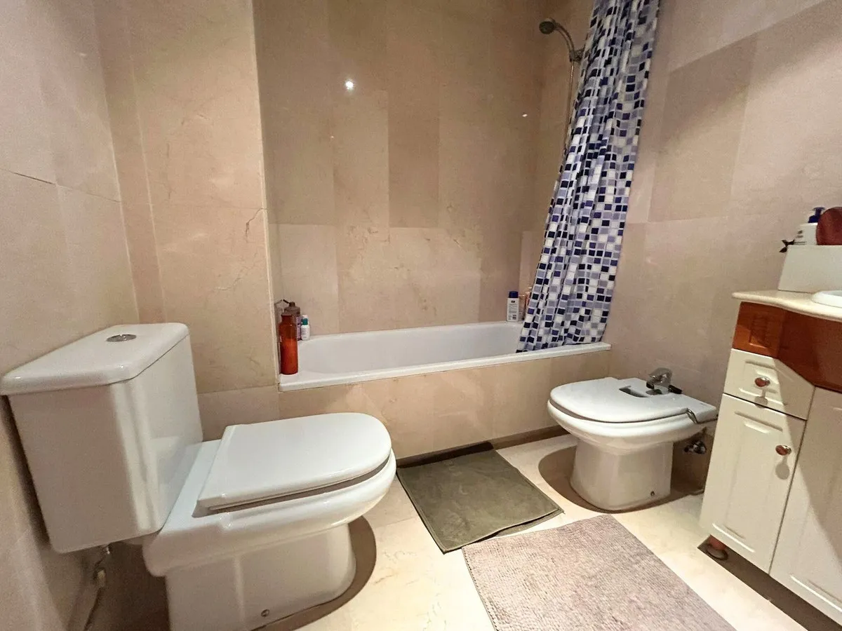 fb65b7c7-f136-4983-98d4-fda0b1f687b7