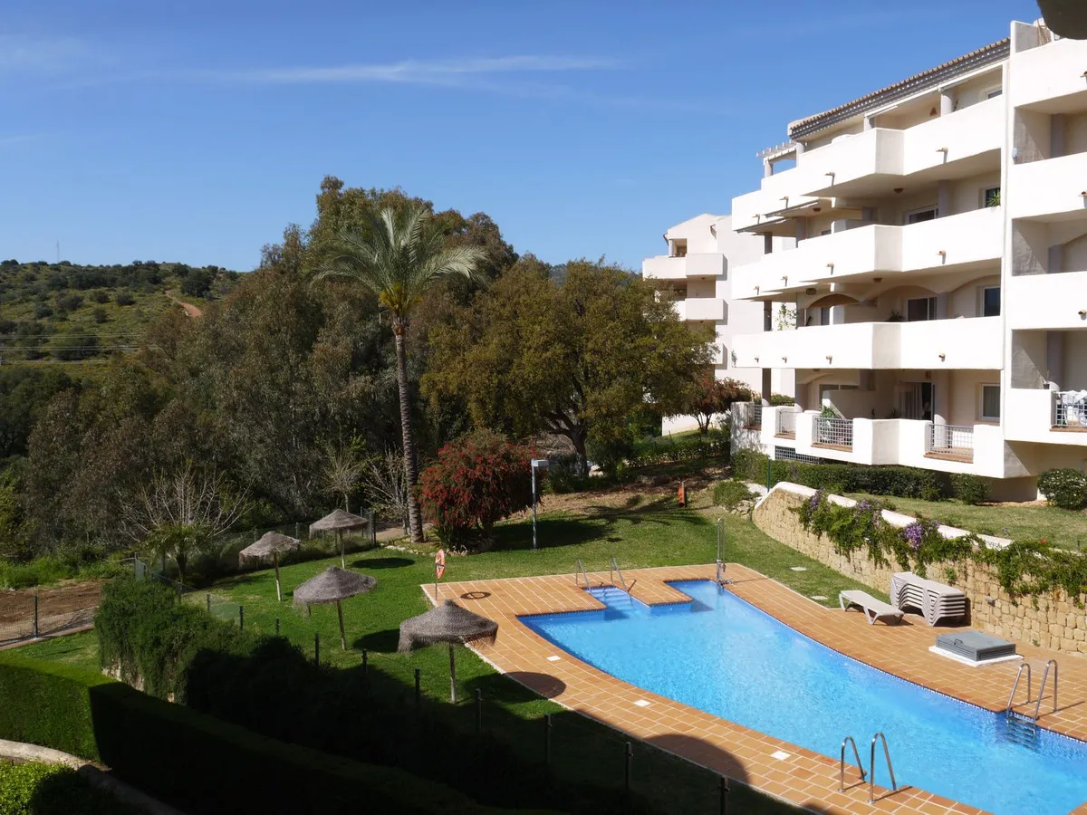 4ea04d3b-bacf-43cc-8c7a-5b6137d525b0