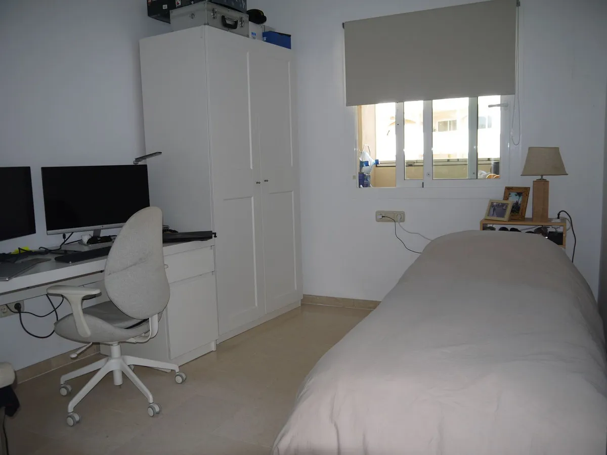 6cfb5250-764c-455c-8a8c-43cb7e1e39f5