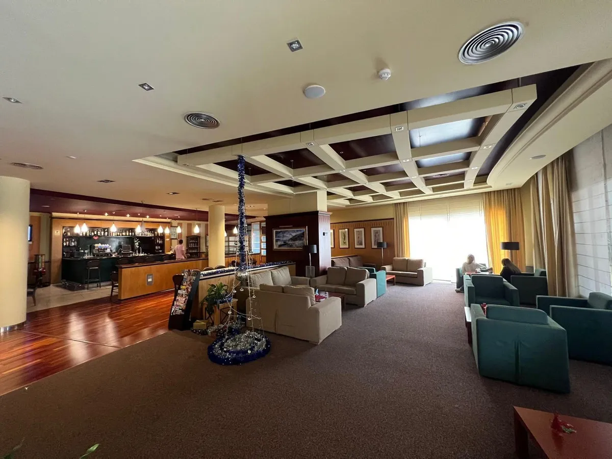 46584381-5f39-4e82-ac44-eada1ad3fd25