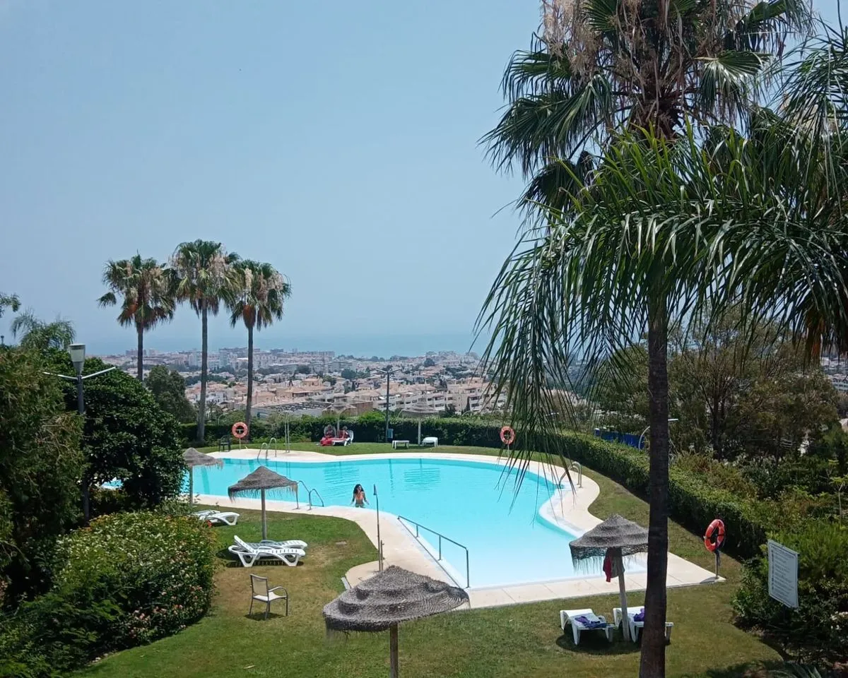 8b4124a2-bff9-46d9-bd57-dec19a4226f5