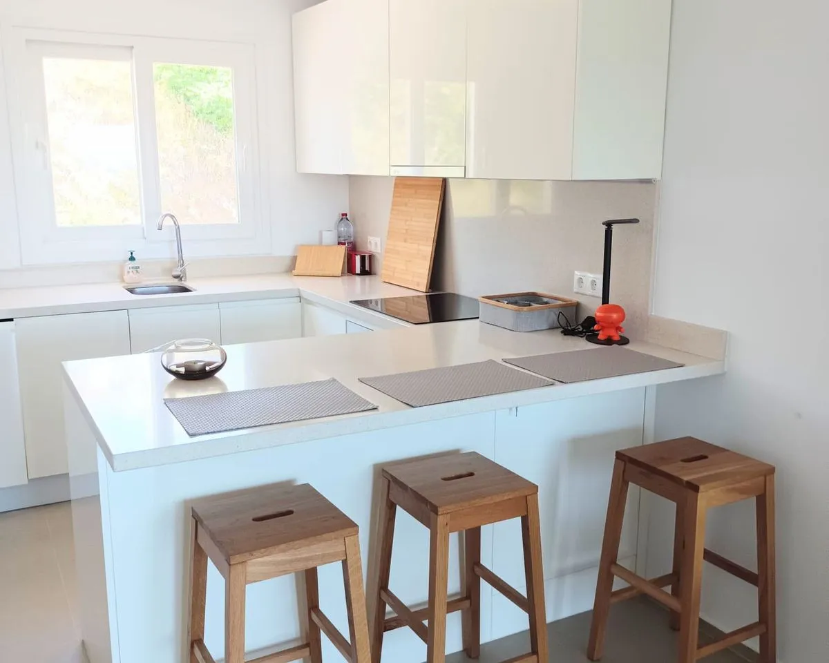 a2a5b806-609f-4f4d-949e-c3fbe8226577