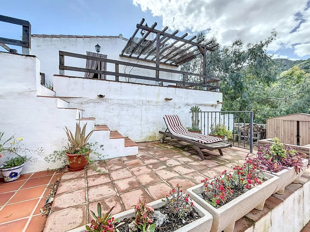 2b430447-b405-4610-9277-890b8b8275ce