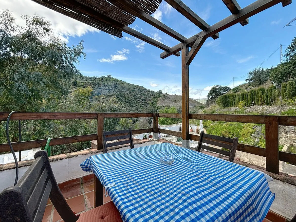 4e9a03d2-693d-49e9-bf96-3d1df0b21278