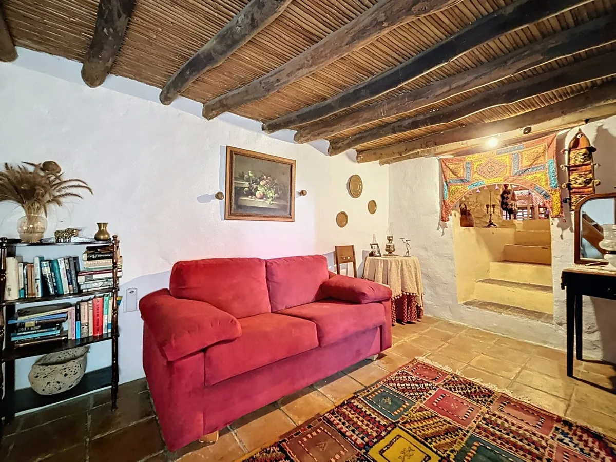 99fb6205-1fdf-494b-9478-4eb8245178ea