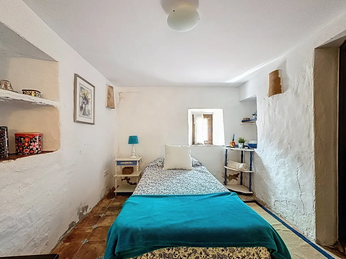 aa96f189-3a91-485f-8396-e1adc0977c9a