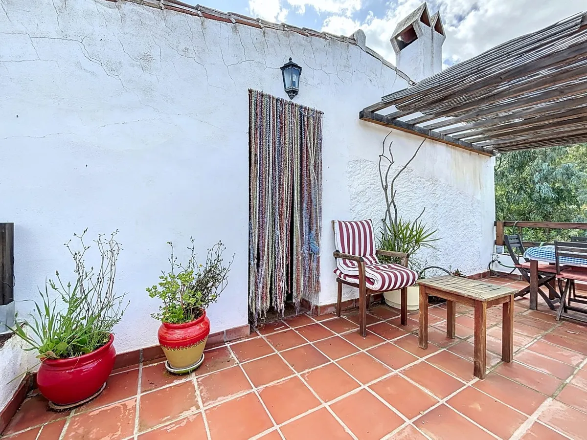 b027898e-d67b-48ec-a35d-a595d8b88c9f