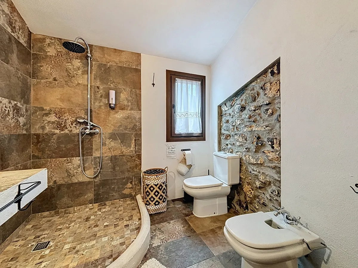 de5b870e-b0d1-4d3a-9992-a3afba1d7a46