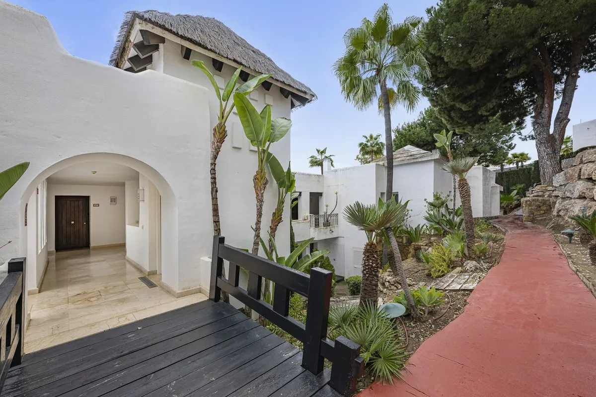 35cde681-bb4e-45f8-ba07-5ebb586882d8