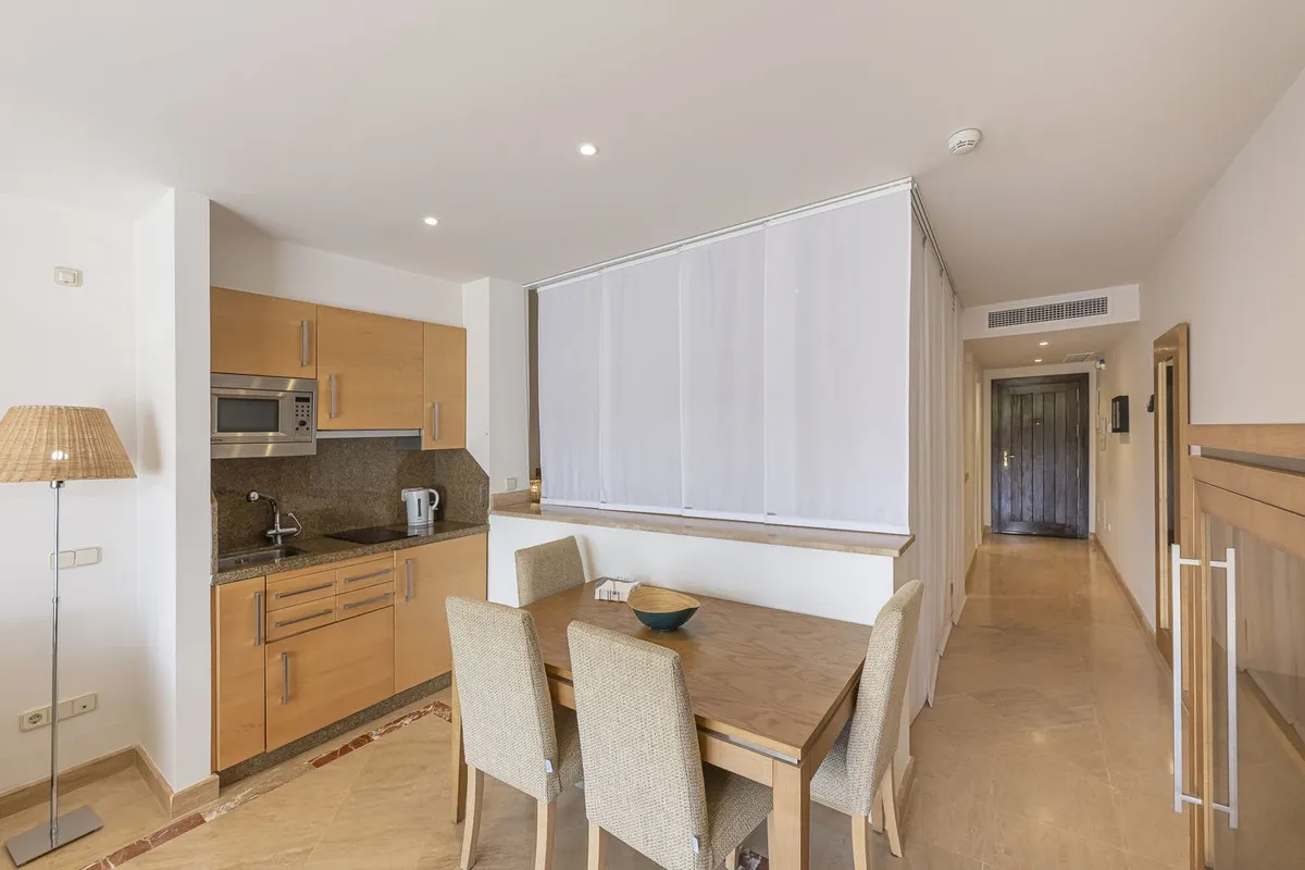 3eec4513-5616-46f9-ac39-d13b1b0f1b21