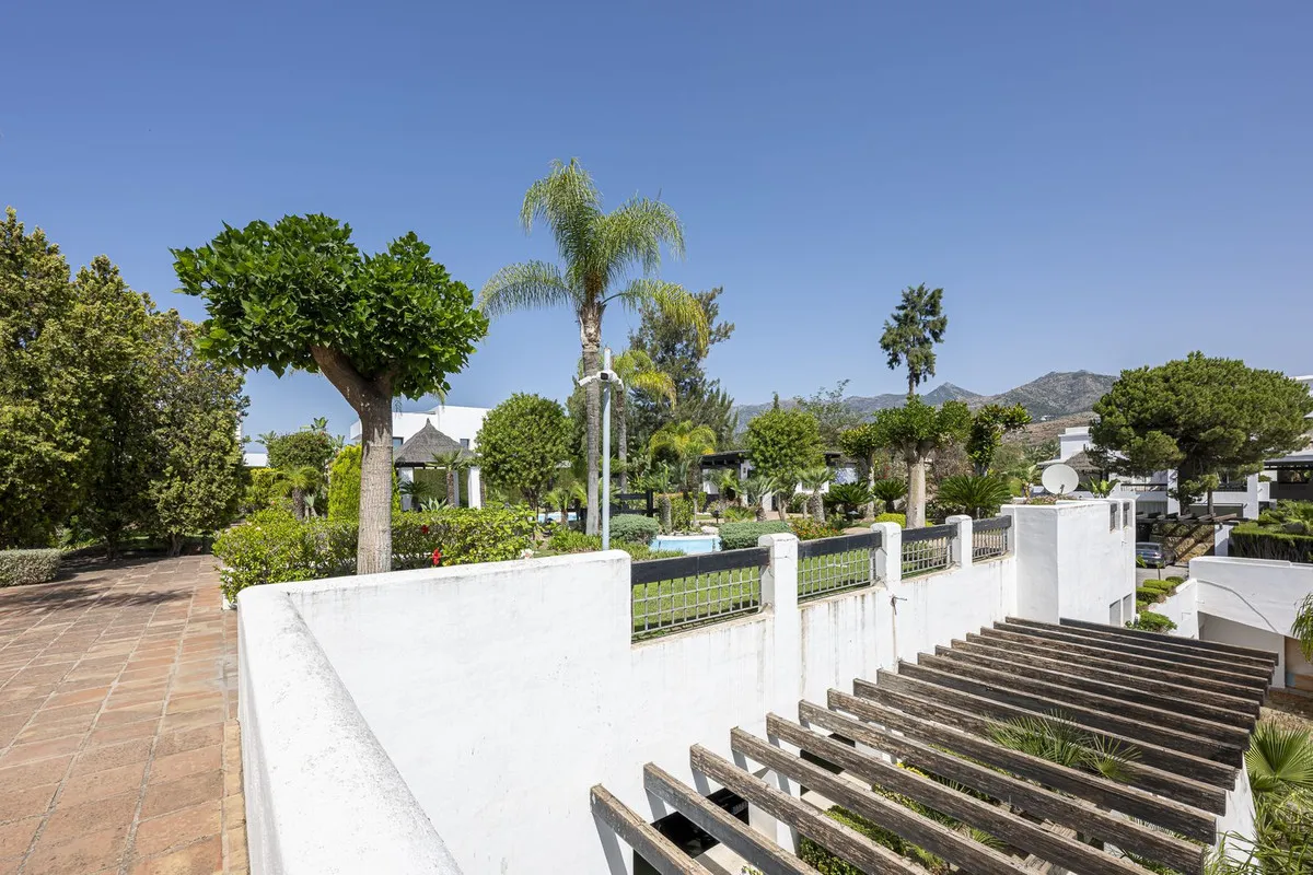 e8899760-c8d1-4659-afca-521ac73603f9