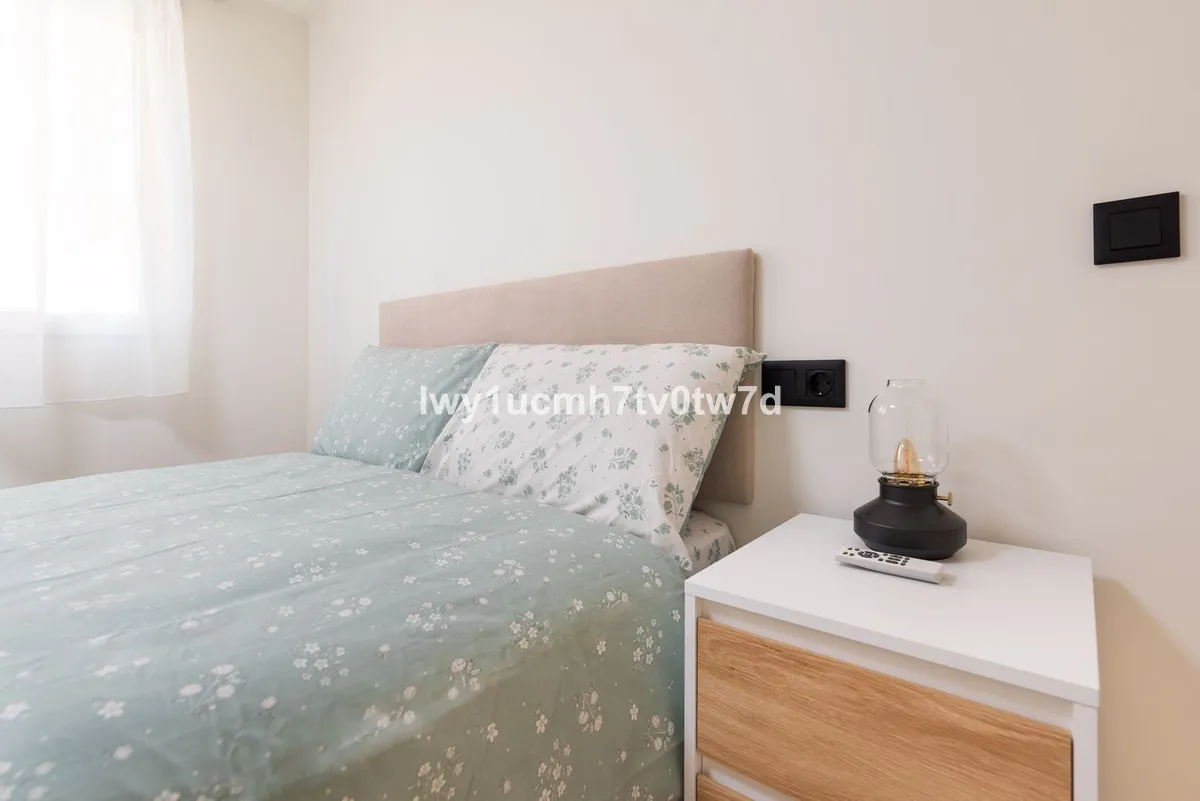 2d3fcf92-2b88-45d2-83d8-f1d8a66256b8