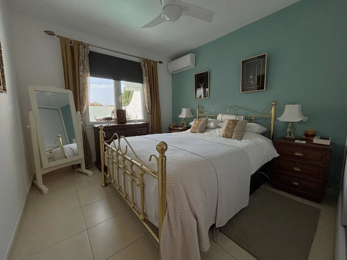 86e1f6d0-015f-47cd-b73a-3b63f977c2ef