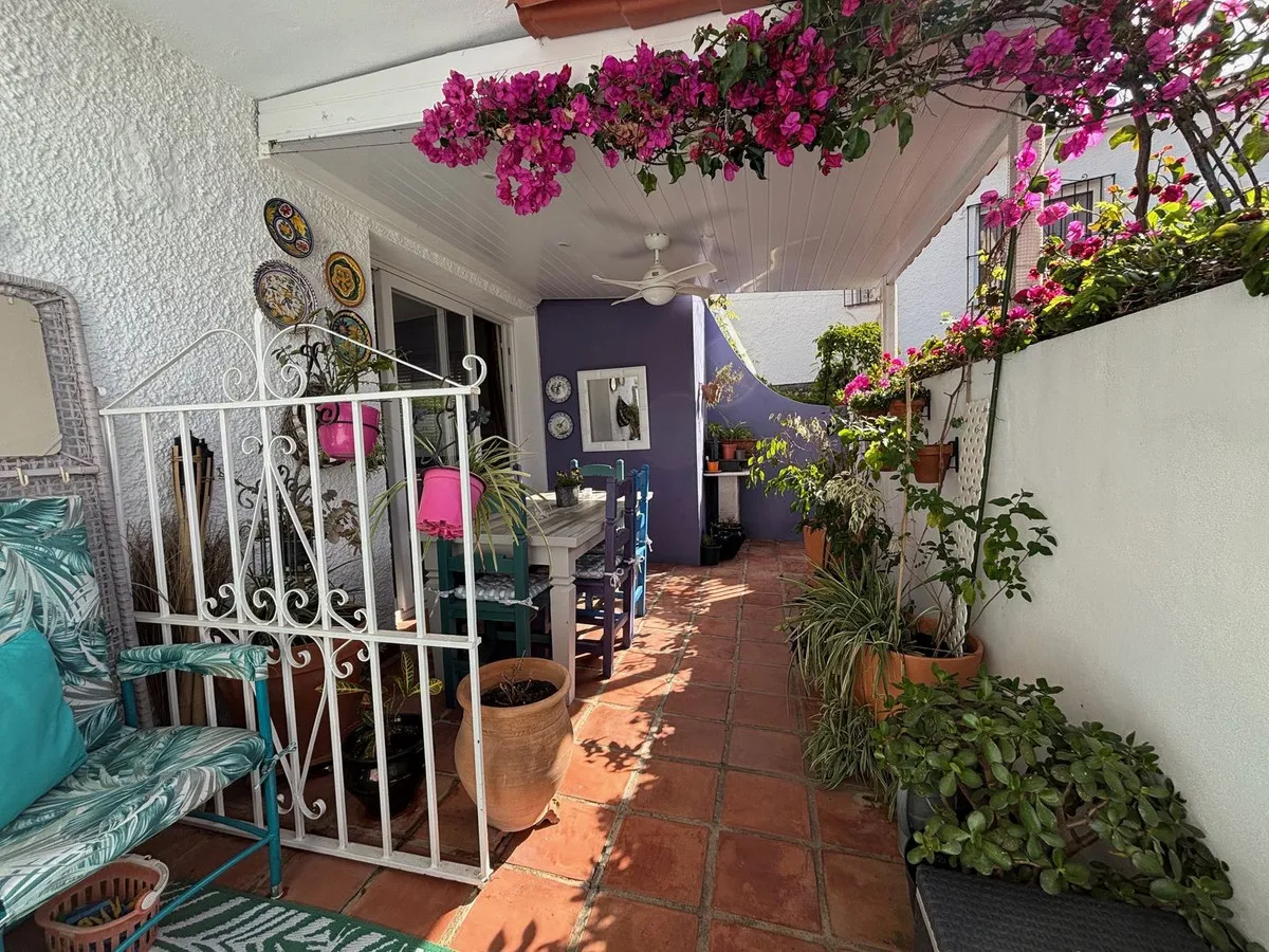 a4ae1a7c-1a83-4e9a-98eb-d2d09fa6a6f6