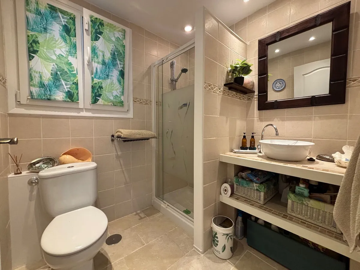 e2439777-c5fc-46d6-90c9-69449a397004