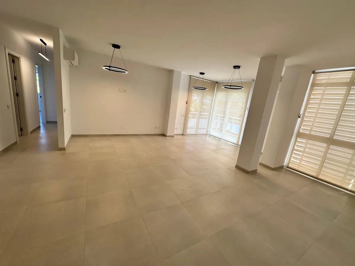 b0b43306-58ff-4ed7-8571-bc3ea12708e0