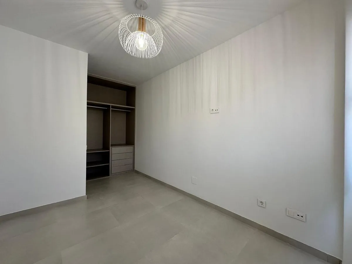 c2b64ea0-4073-466c-99af-2b8b395569f9