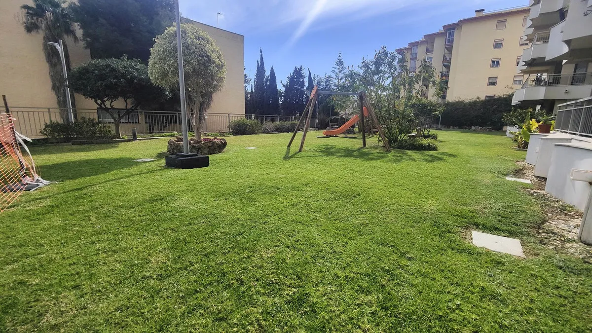 6490be87-d9f2-4476-b6c7-5de20a997d1d