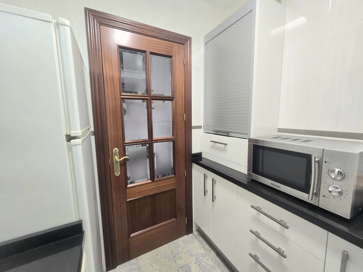 9b618d86-28c8-44ef-b606-08fb36a089eb