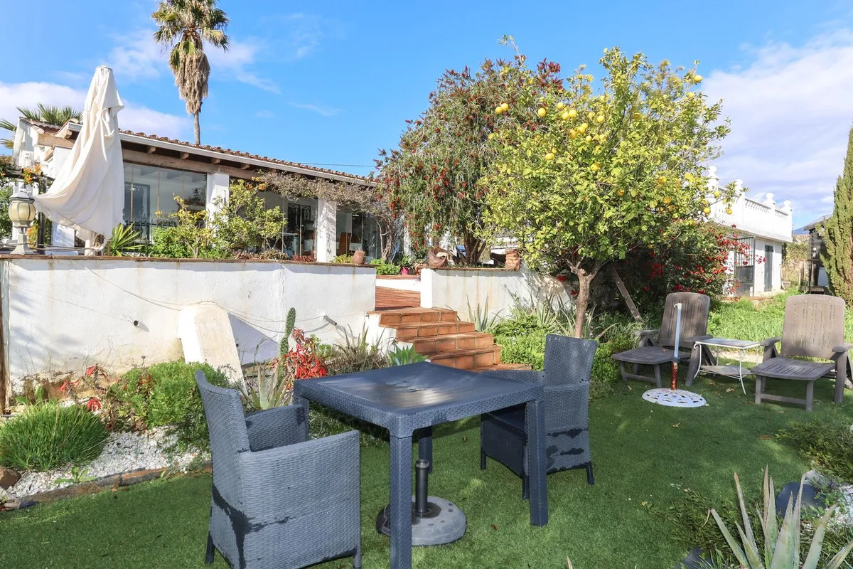 5e472d09-398d-49a3-aad6-ea0b90335a2b