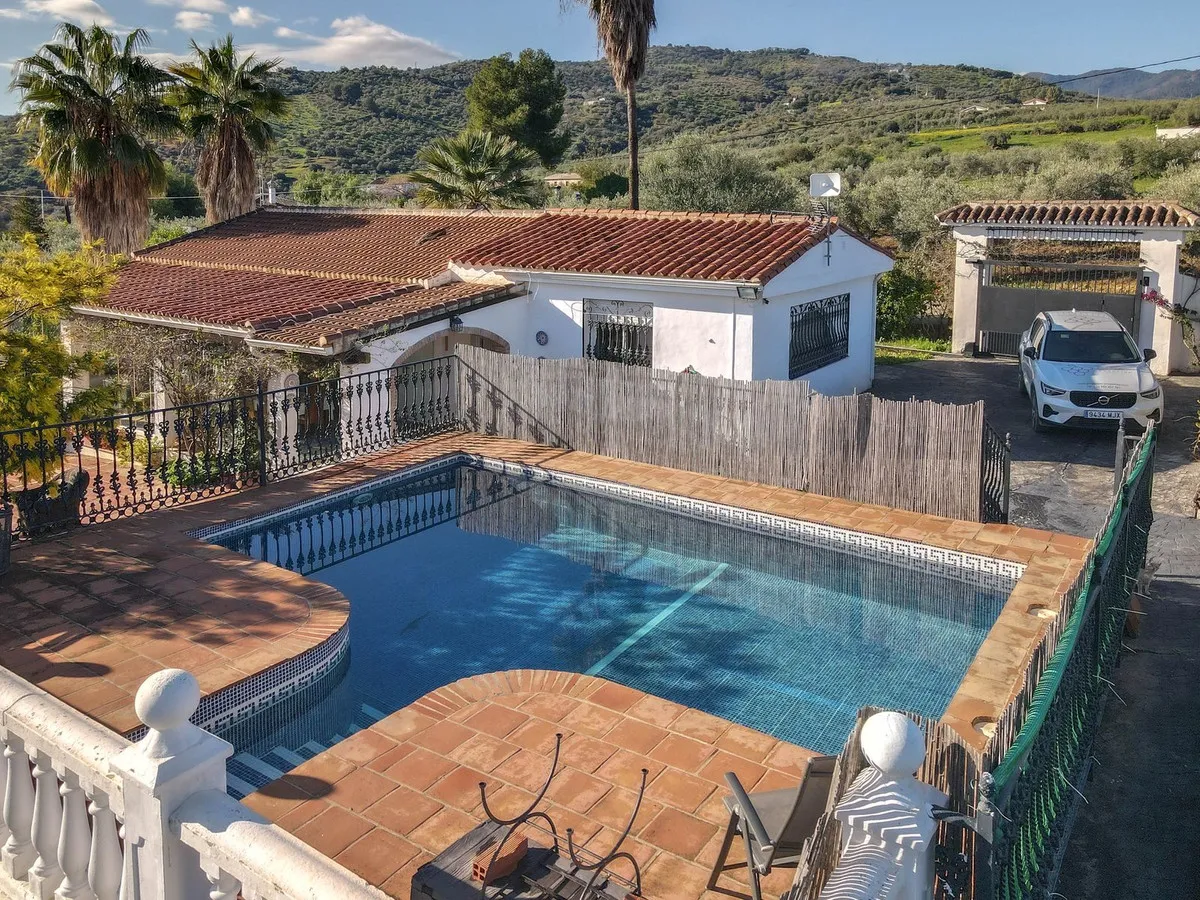 9699c4ad-3e65-42e7-ac98-7f9959d368e3