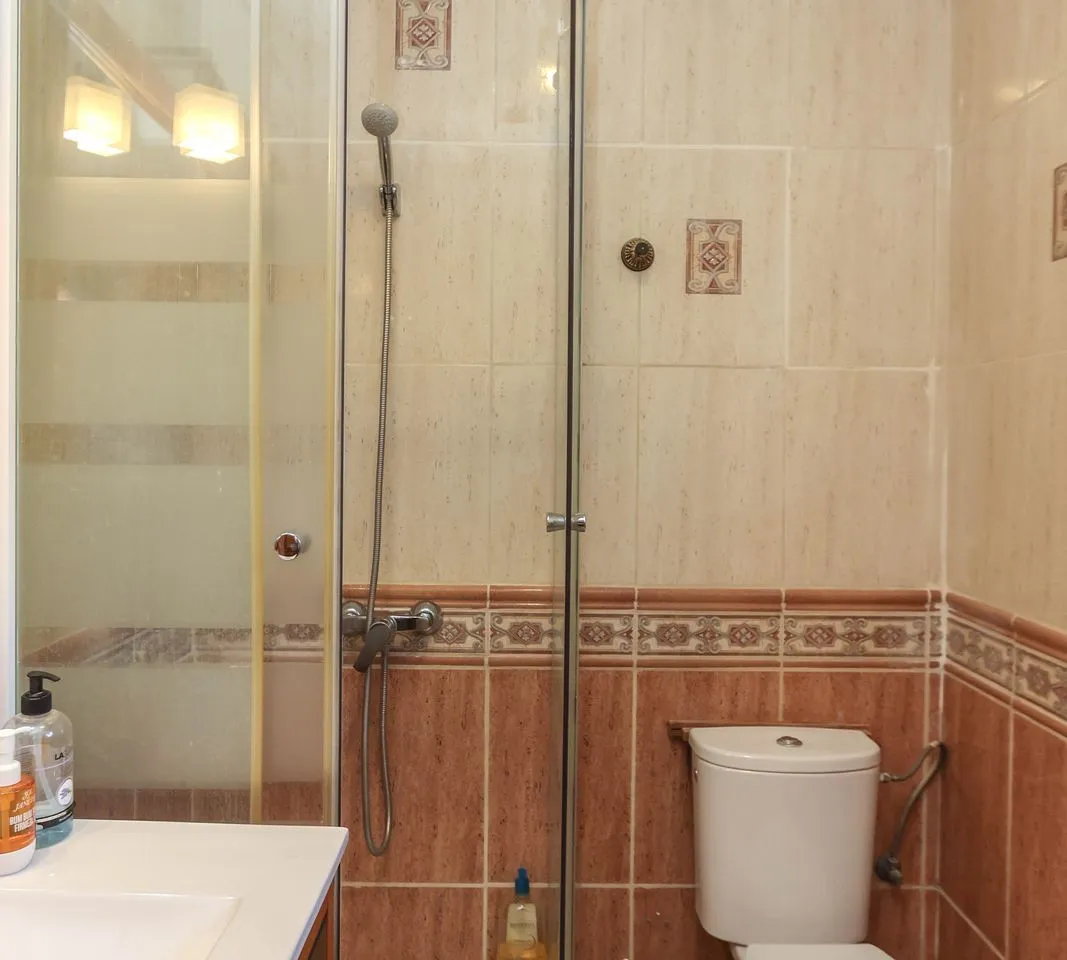 b5a13a41-2f62-49f8-b681-185134786772