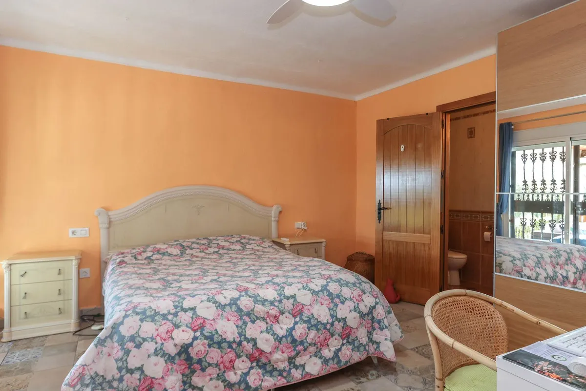 b83725a5-bbb1-479f-95a8-eec14b25436b