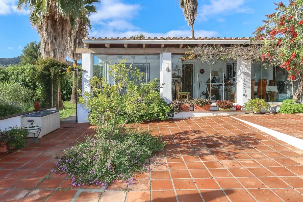 df260edf-c19d-43ac-ae06-71131ad6a2c2