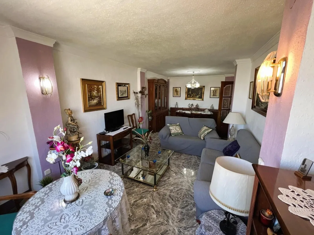 19e804ff-6f55-443a-8640-49e900ebc787