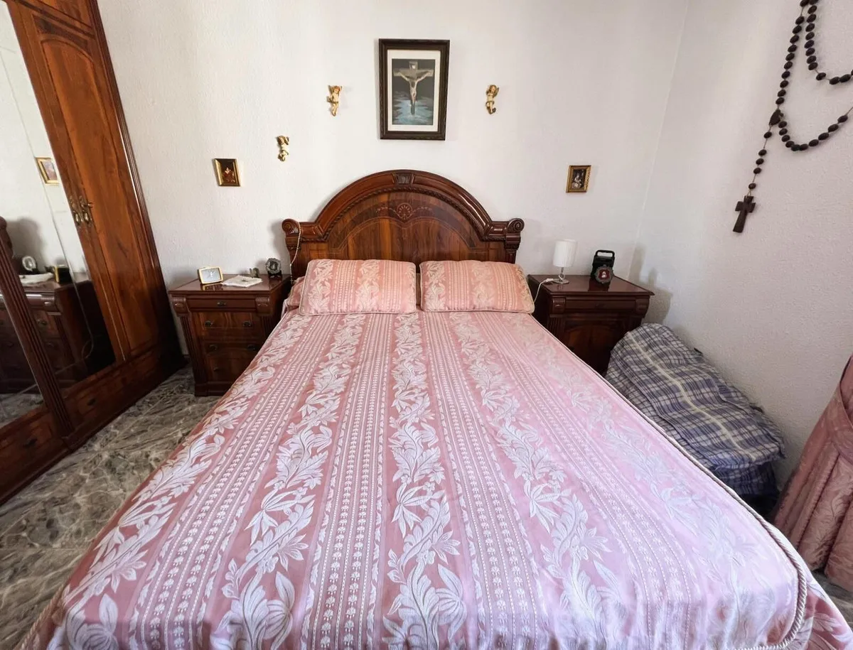 1fc2f096-f23a-4469-842f-9775432889d7