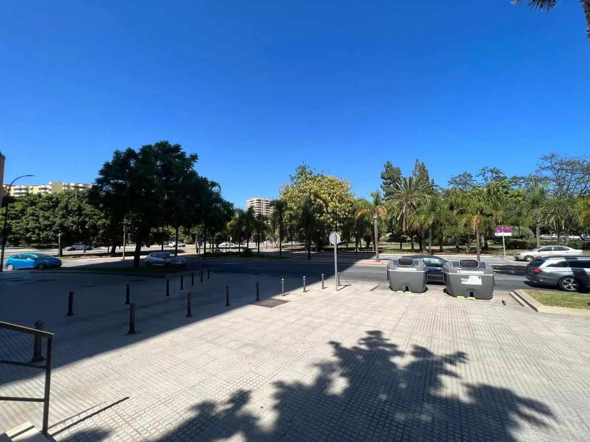 dcead7f7-7cd3-4f50-97bd-25a17adb2899