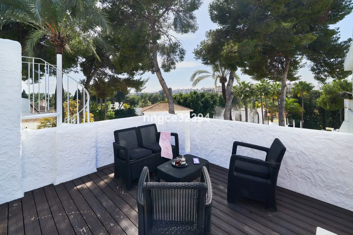 bfab4312-a9a4-46d7-8bf0-475114b94fc3