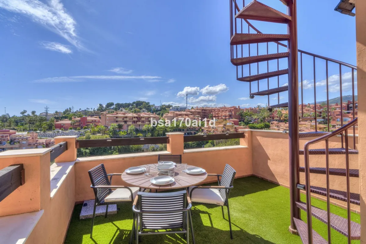 7c8badc6-1582-41f3-8d26-b01722cc5930