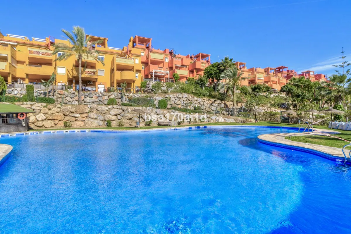 e6d9d9f0-6843-418e-8e4e-b1c7339b3cf4