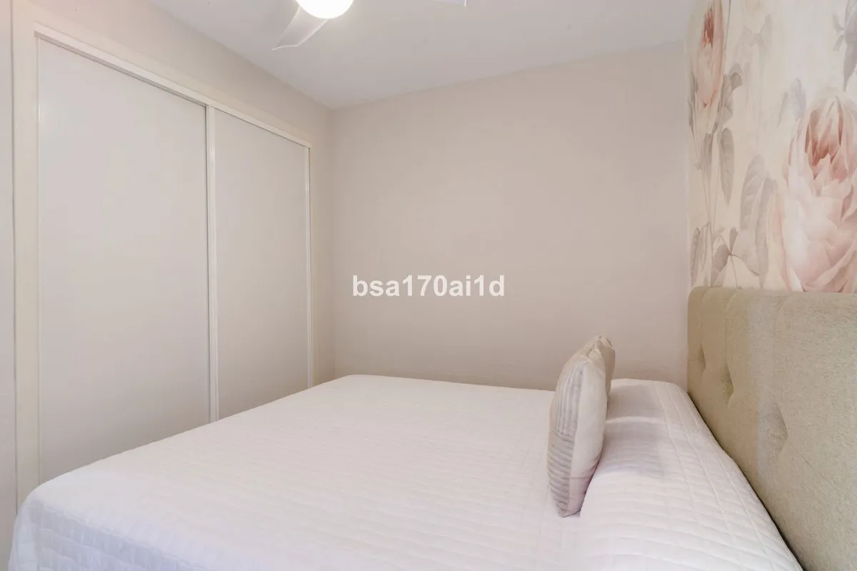 eb512ac3-7dd6-417b-b3c8-d2cf05a8ec80