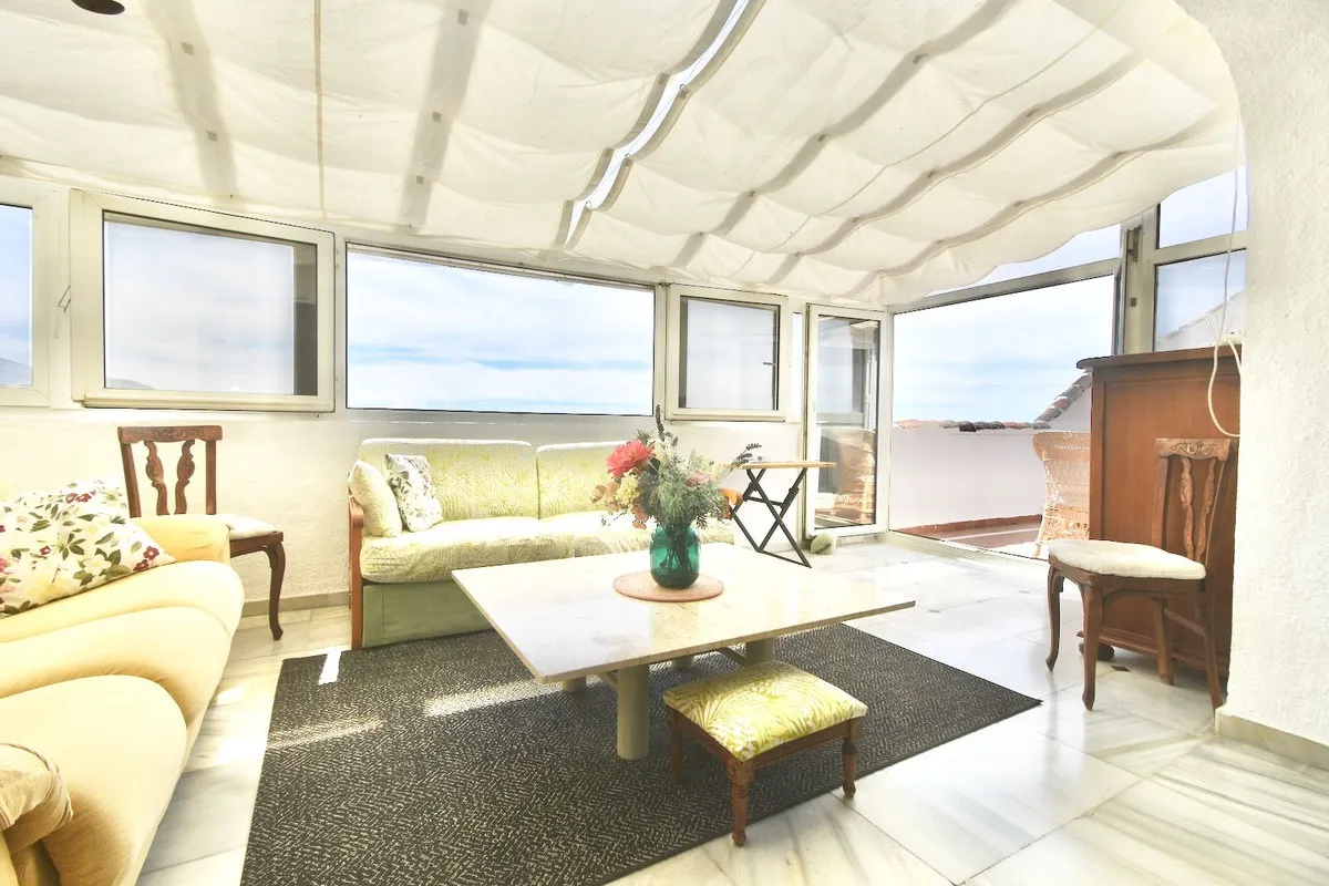 16512057-eea6-4e4b-be0f-0e56c552ce0f