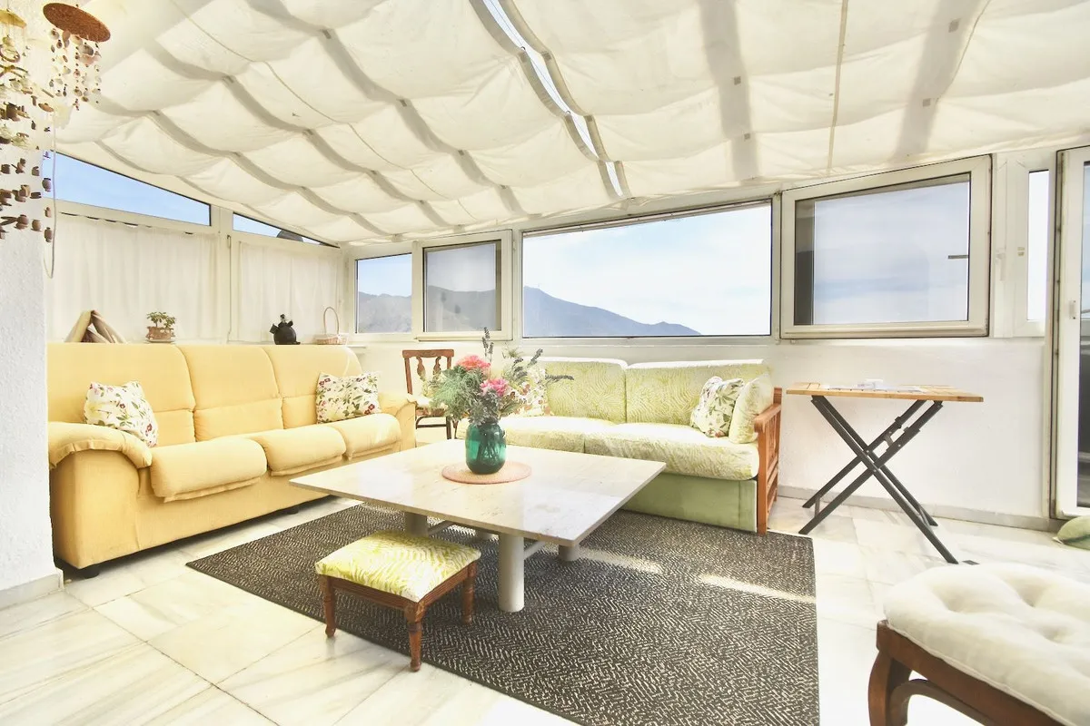 289001aa-ed9c-48e0-bd36-566839bc6122