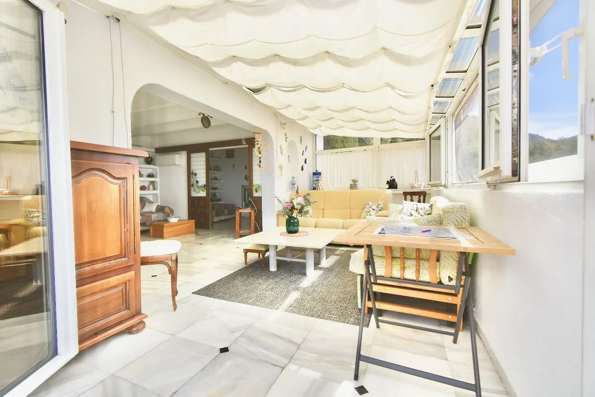 7b9ab330-dab8-42fb-b073-b283f5e937f2