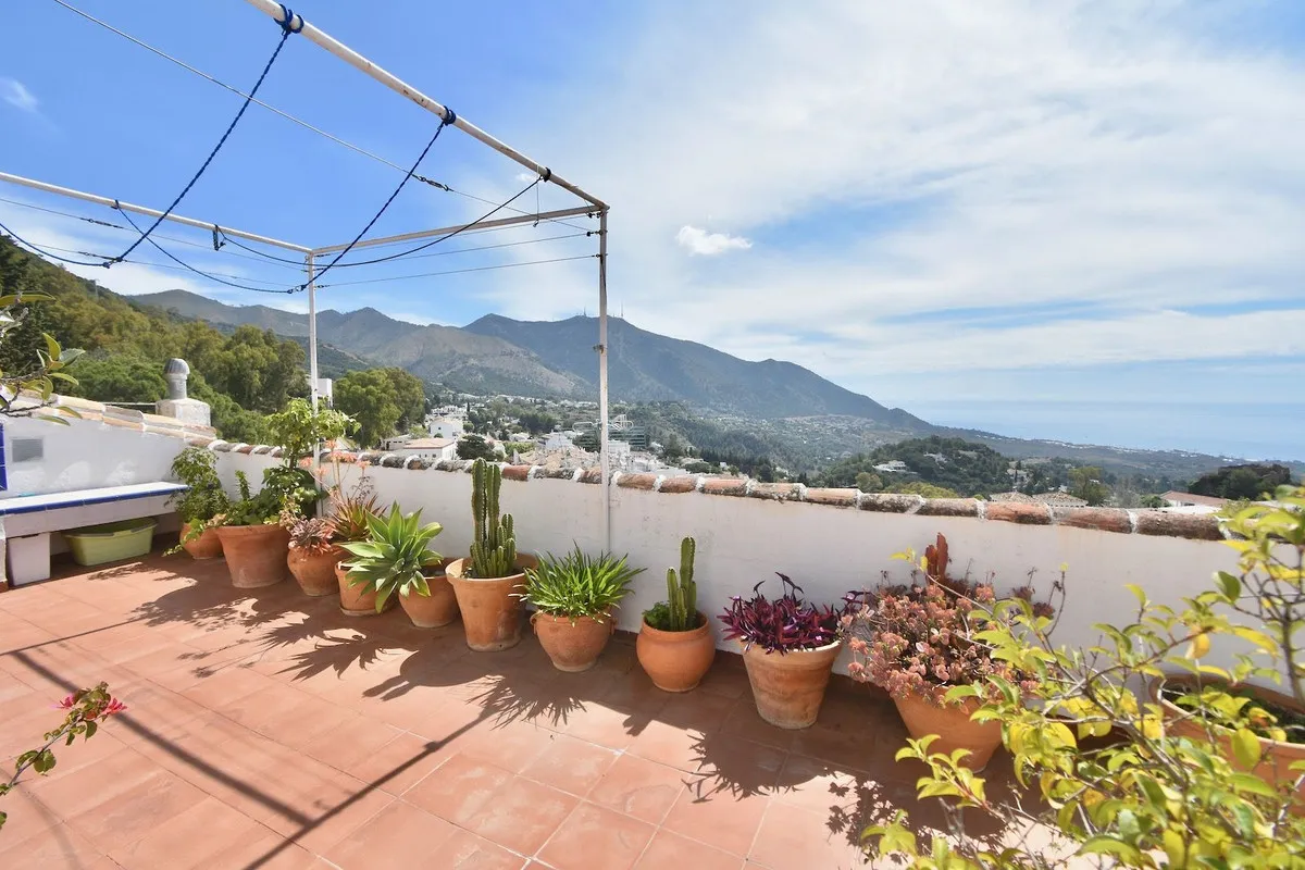 80581ced-3ad3-4572-b5f6-70c978da4984