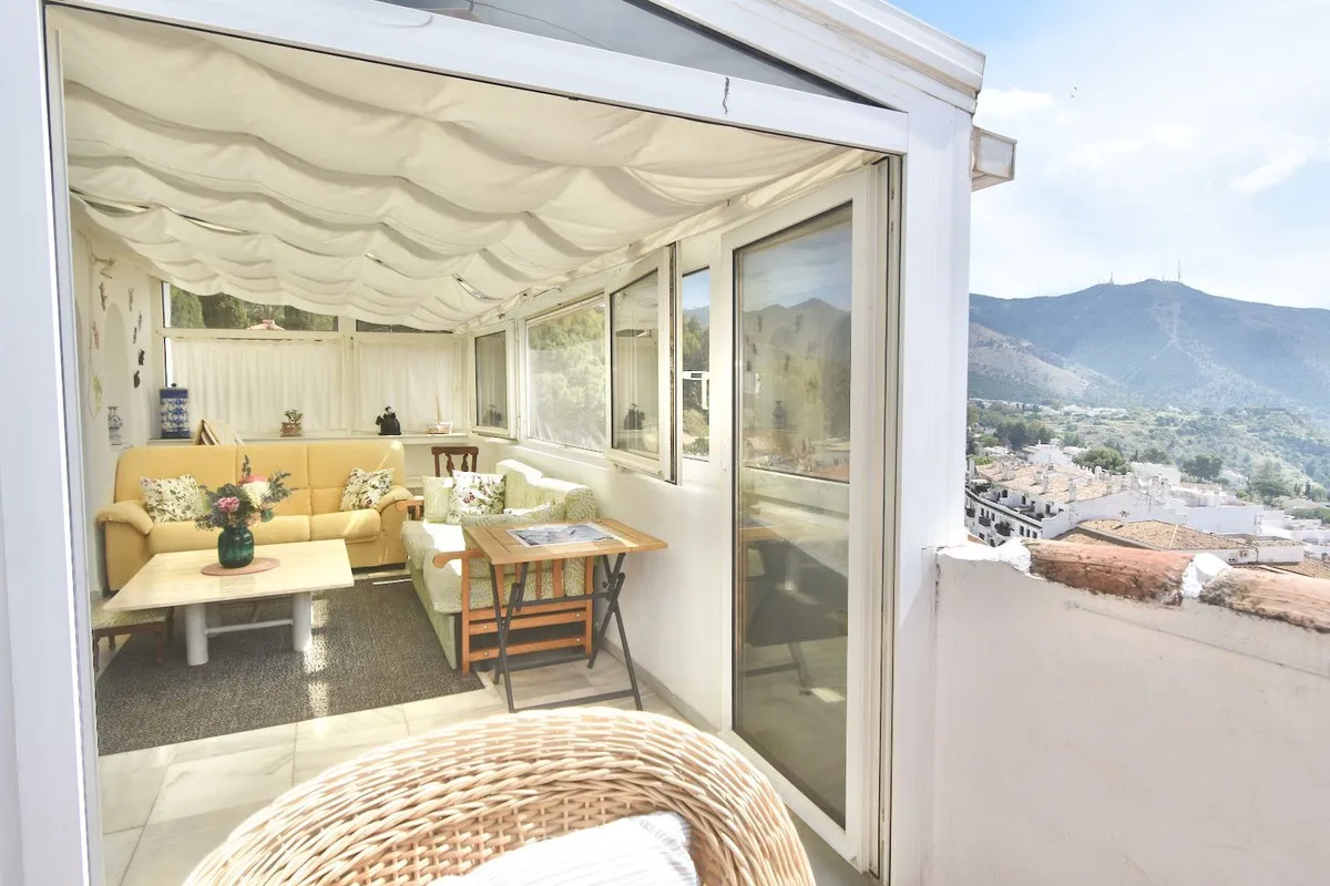 d998be52-88c4-4122-911a-29d75ac2d826