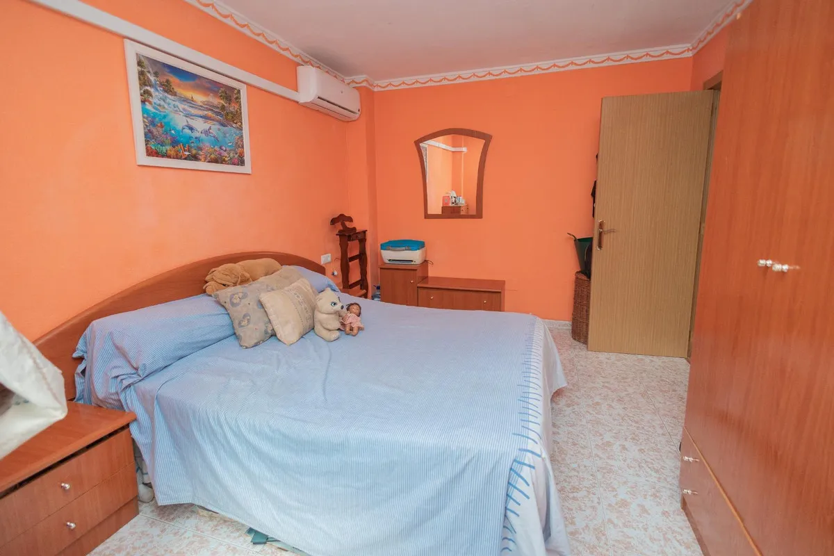 4ec9729a-97f2-4aca-afb6-ed2e6501a970