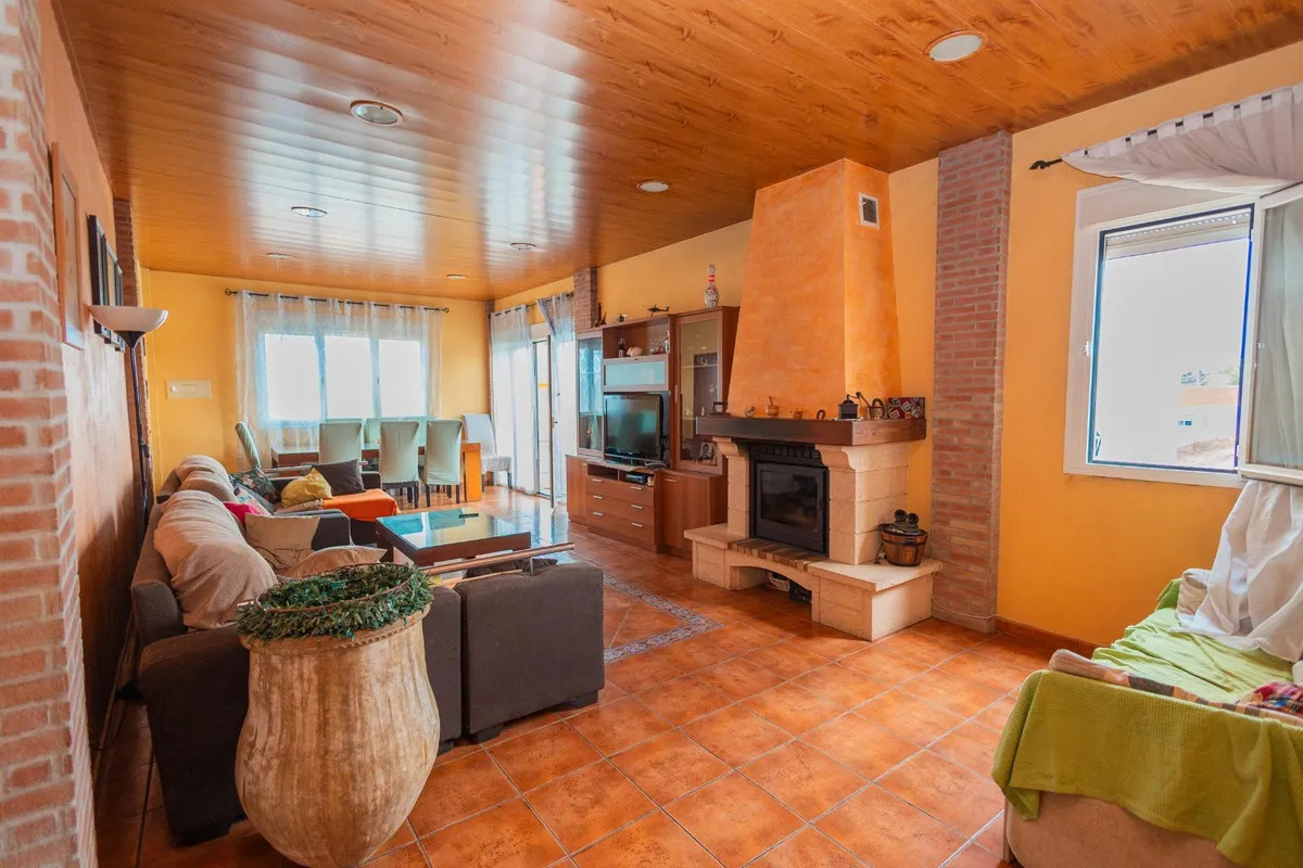 51e6a9be-1f1d-41d9-8f98-c5c1e4e8f989