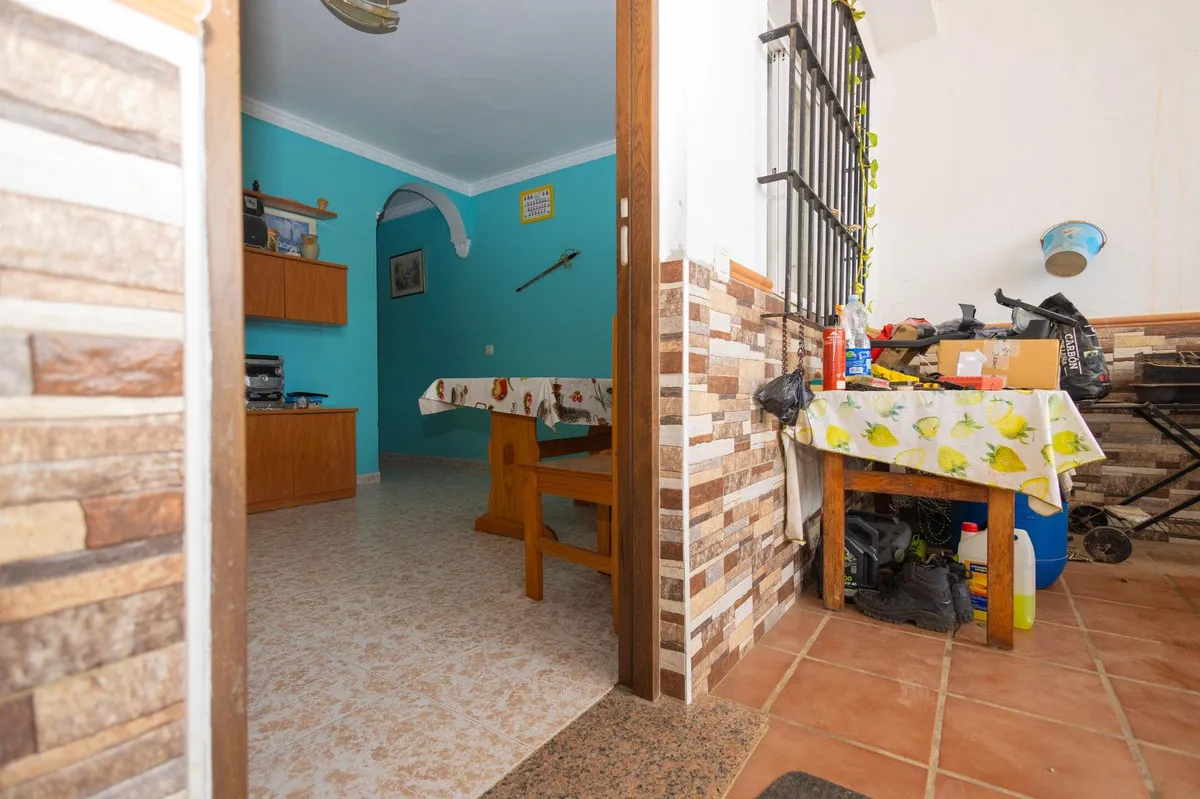 a3a60eb1-9aec-450f-b1d7-d376e9a519d6