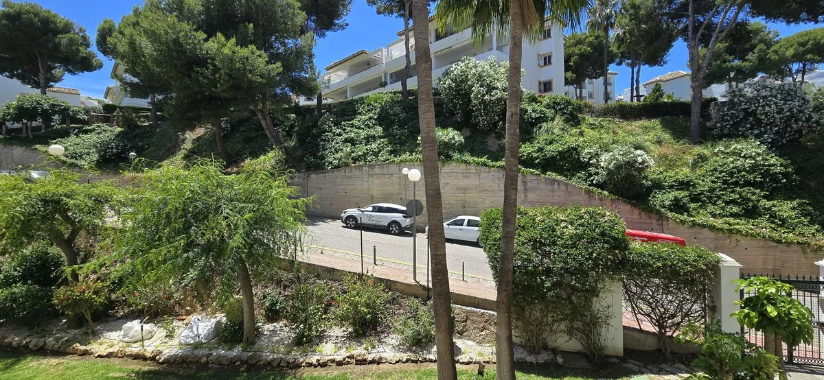 52ab0572-2df9-42ef-afa8-733ba7958a0d