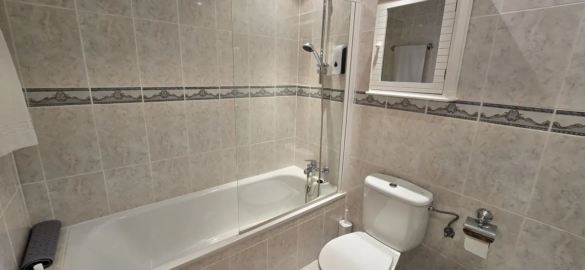 c8d136b6-a170-4da1-a978-c5908111f947