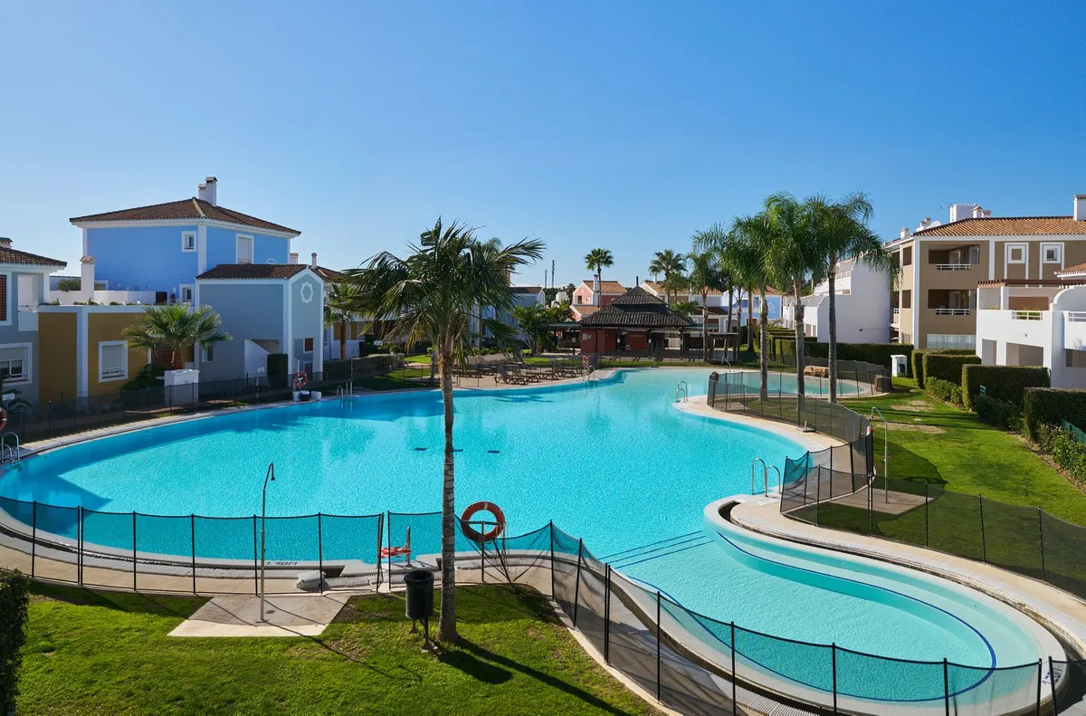 2366b955-15c0-4b74-adaf-bf98c8f43c35