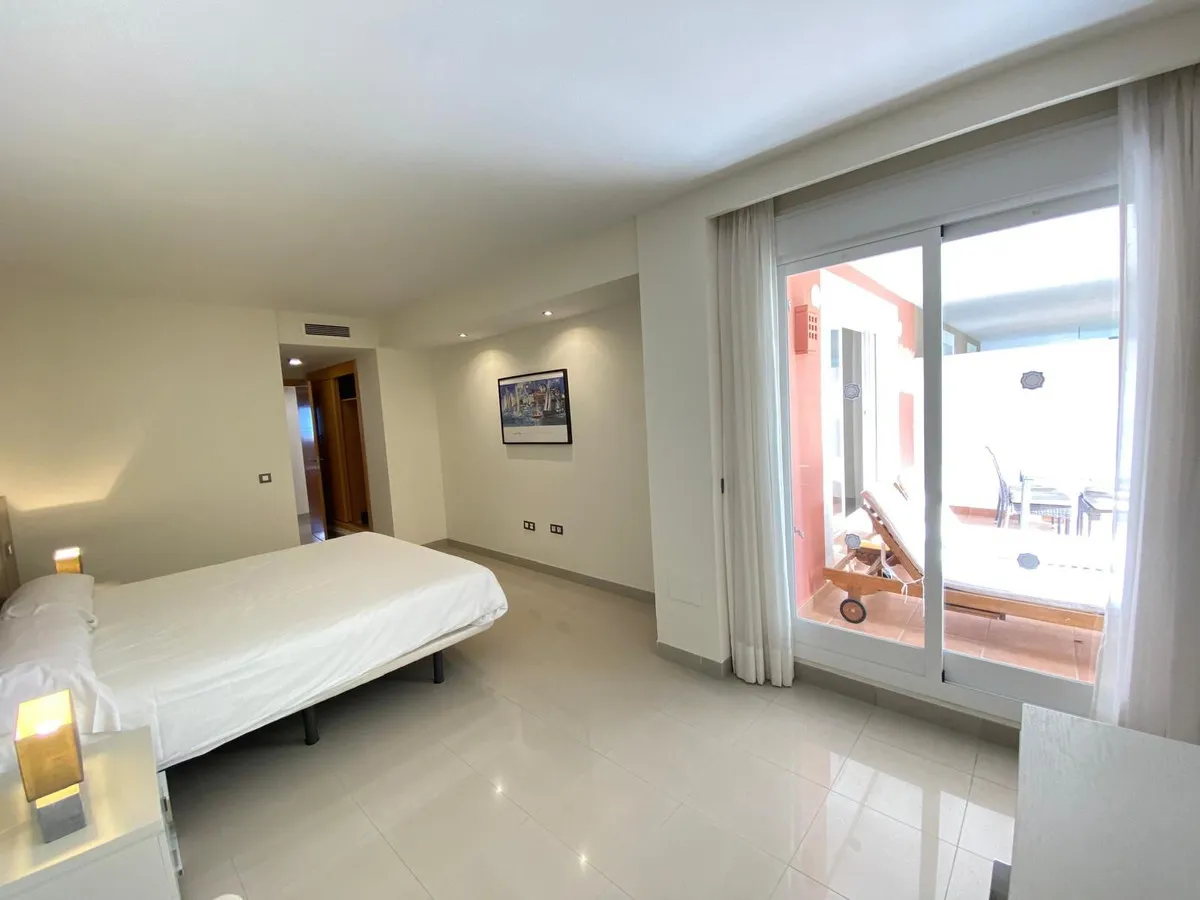 4ddd2686-45eb-44f3-80f0-65de6831d043