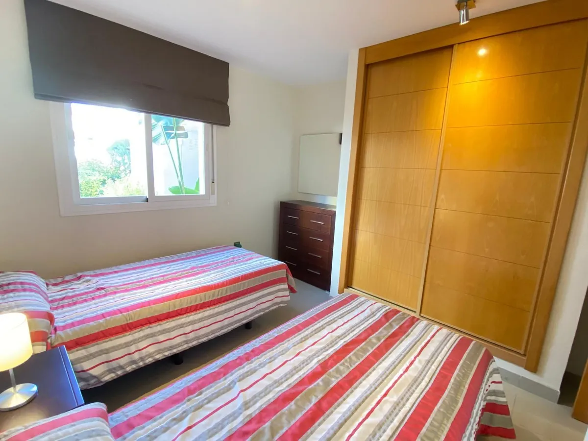 6edda288-4637-4c3e-b219-85c2d84f14ec