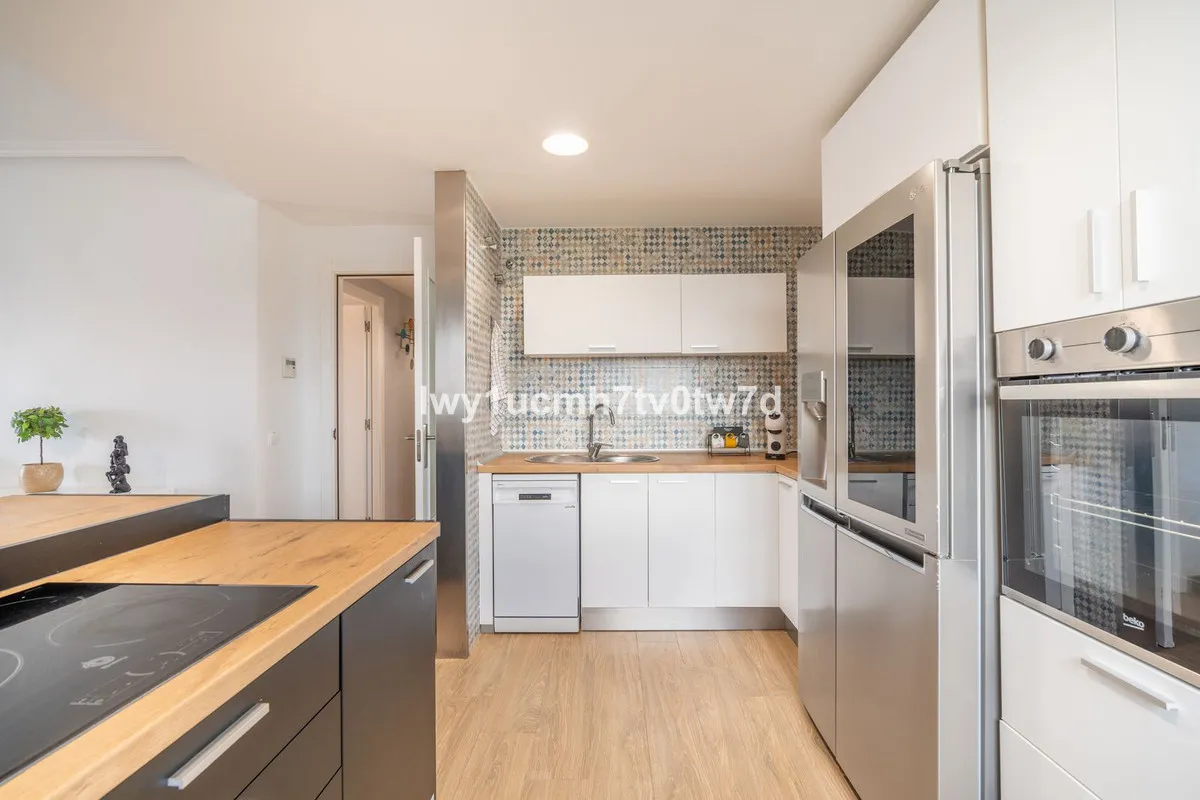 34ec48cc-ec0d-4e64-bab2-8c233b39f0f1