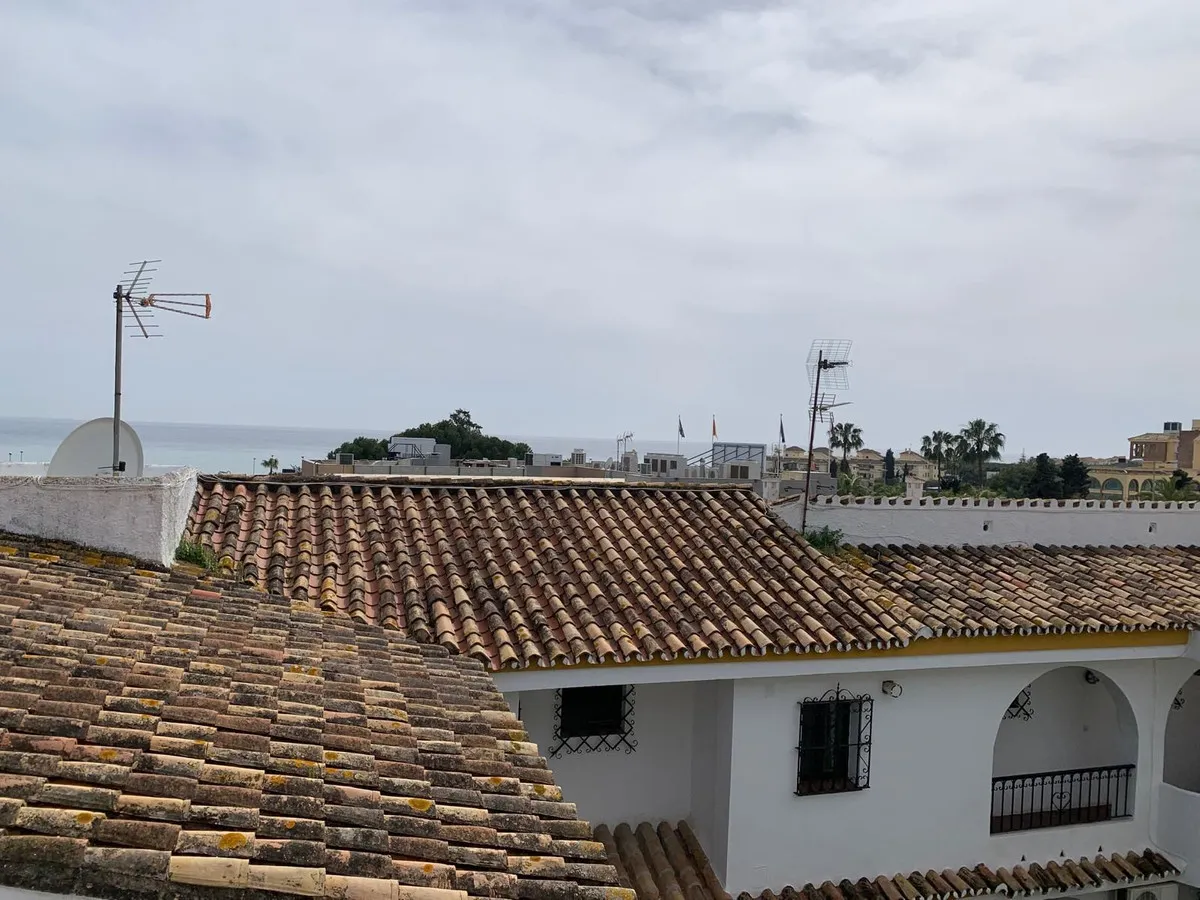 1f14cf1b-a0bc-4b8d-8113-b18b1165c20d